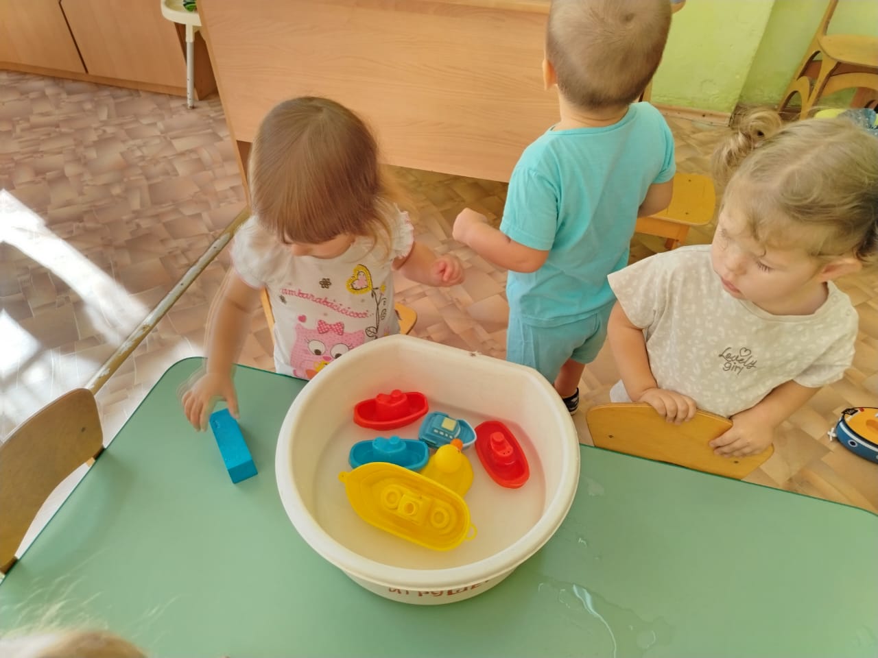 Игры с водой.