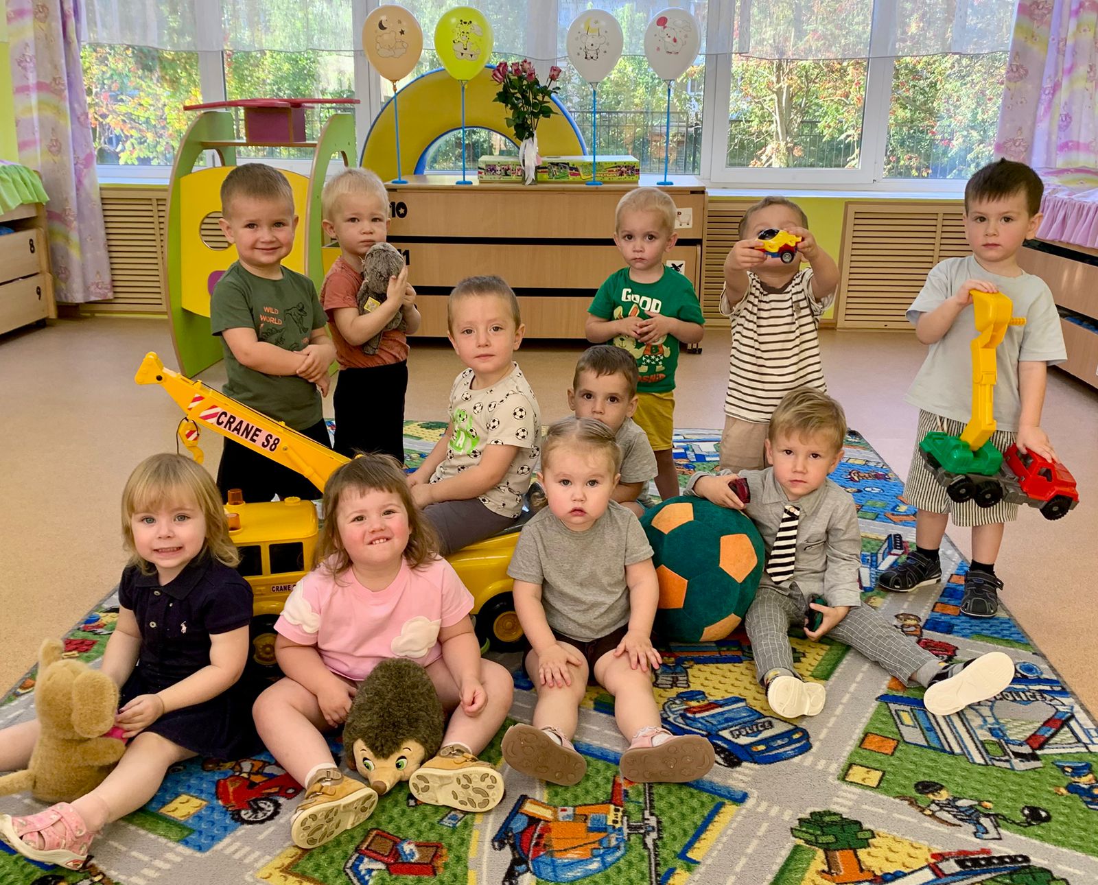 Знакомьтесь, это – мы!.