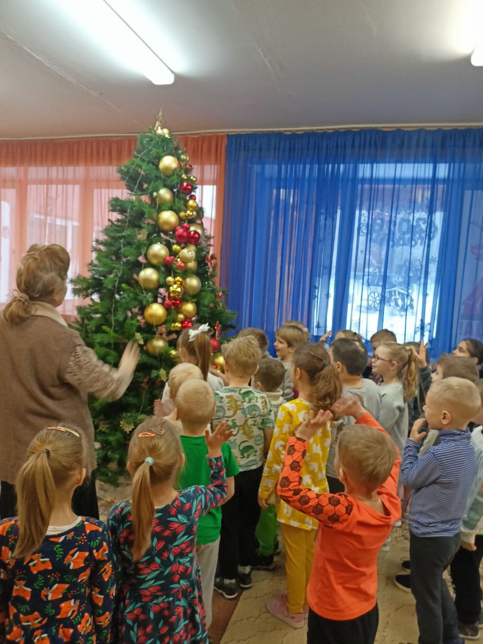 Воспитательное мероприятие &amp;quot;Прощание с ёлочкой&amp;quot;!.