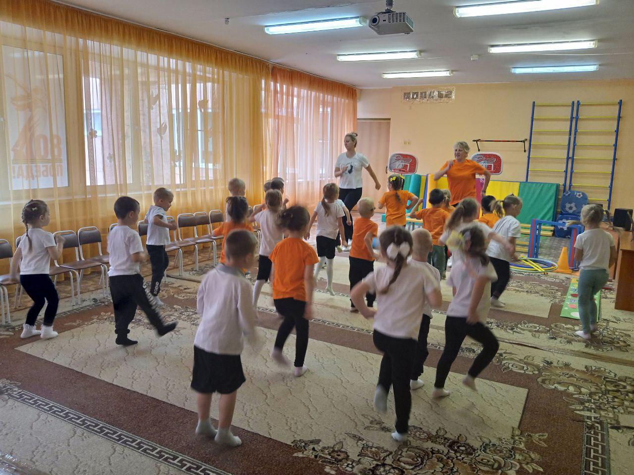 Спортивные состязания «Мы спортсмены».