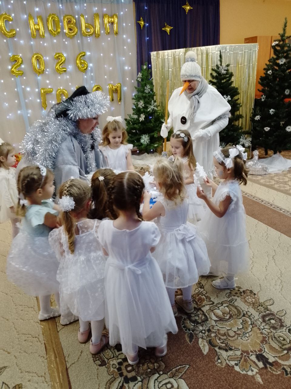 Утренник &amp;quot;Снежный ком добра&amp;quot;!.