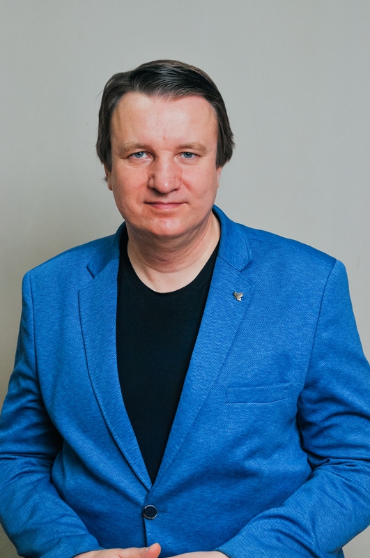 Лутиков Кирилл Васильевич.
