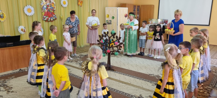 «Яблочный Спас в гостях у нас»..