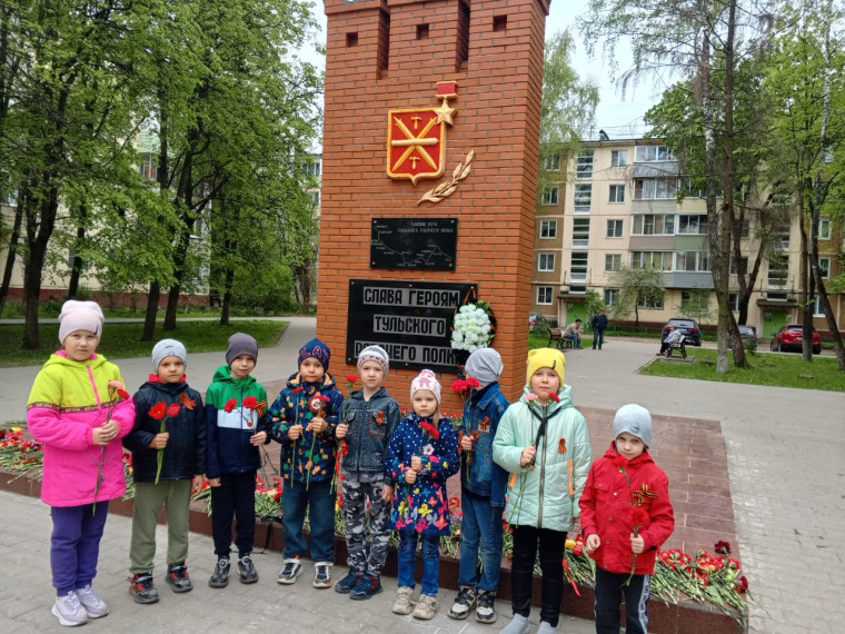 Вечная память героям.