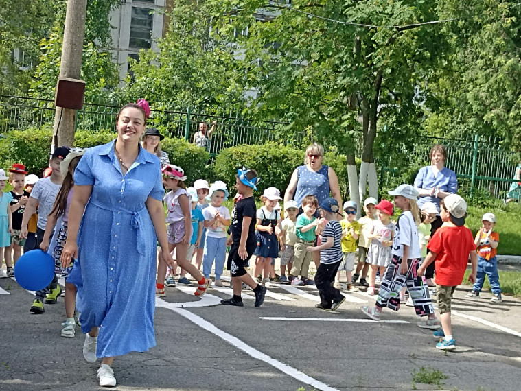 Праздник летних шляп и панамок.