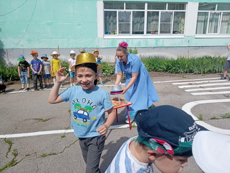 Отмечаем День шляп и панамок.